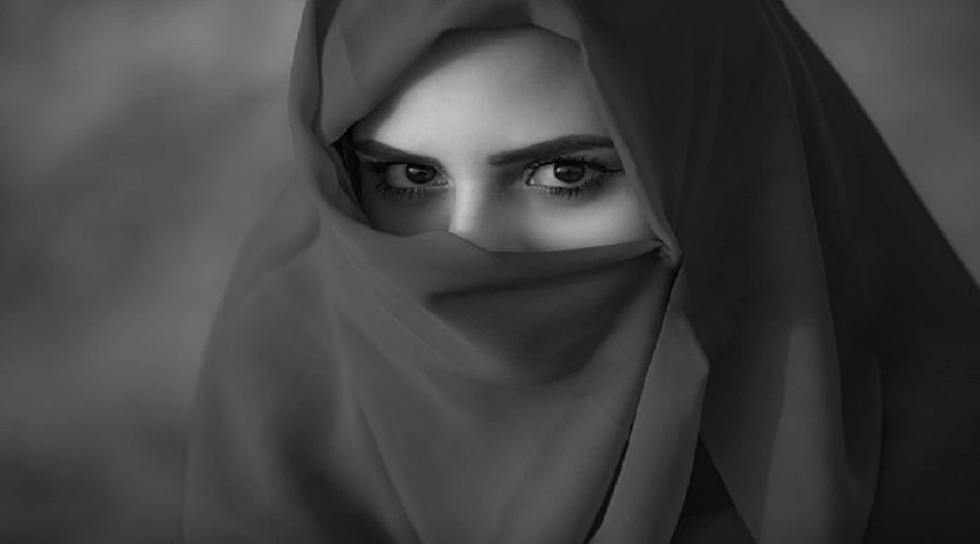 When Can A Woman Take Off Her Hijab featured image
